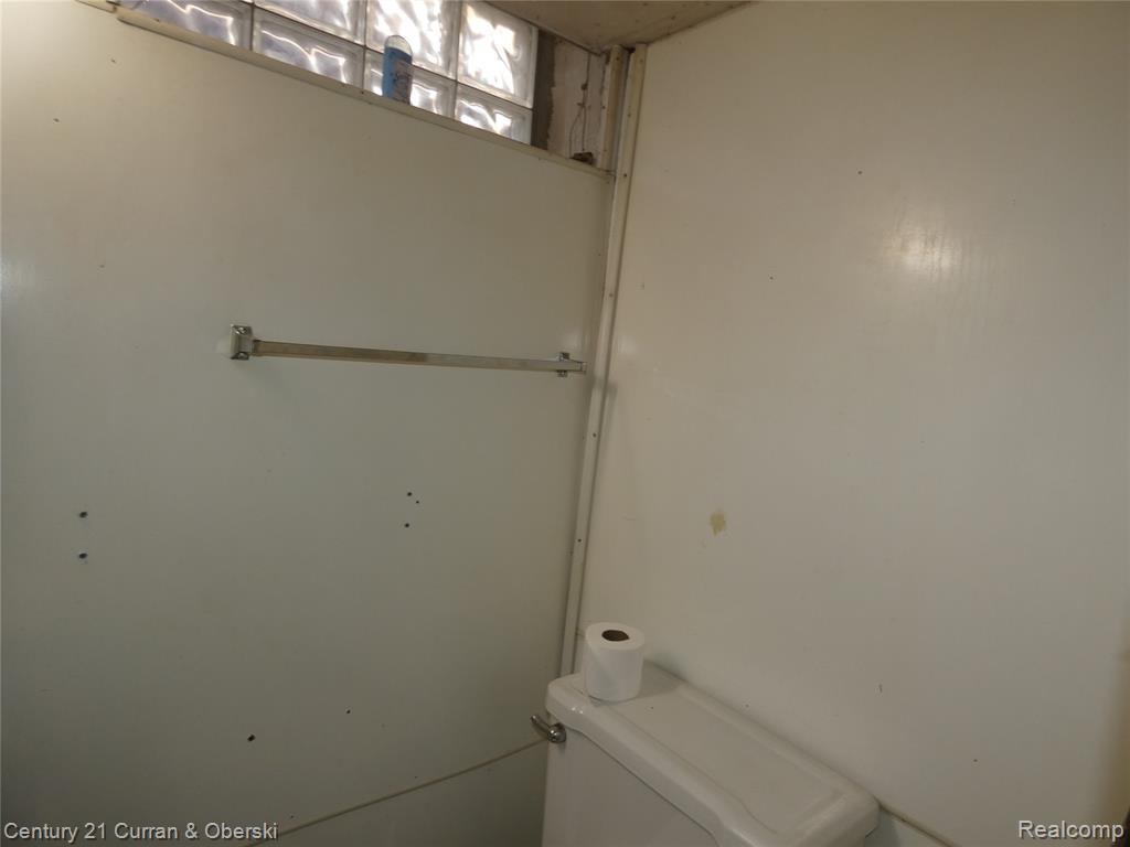 20466 Spencer Street, Detroit, MI 48234 — Photo 25