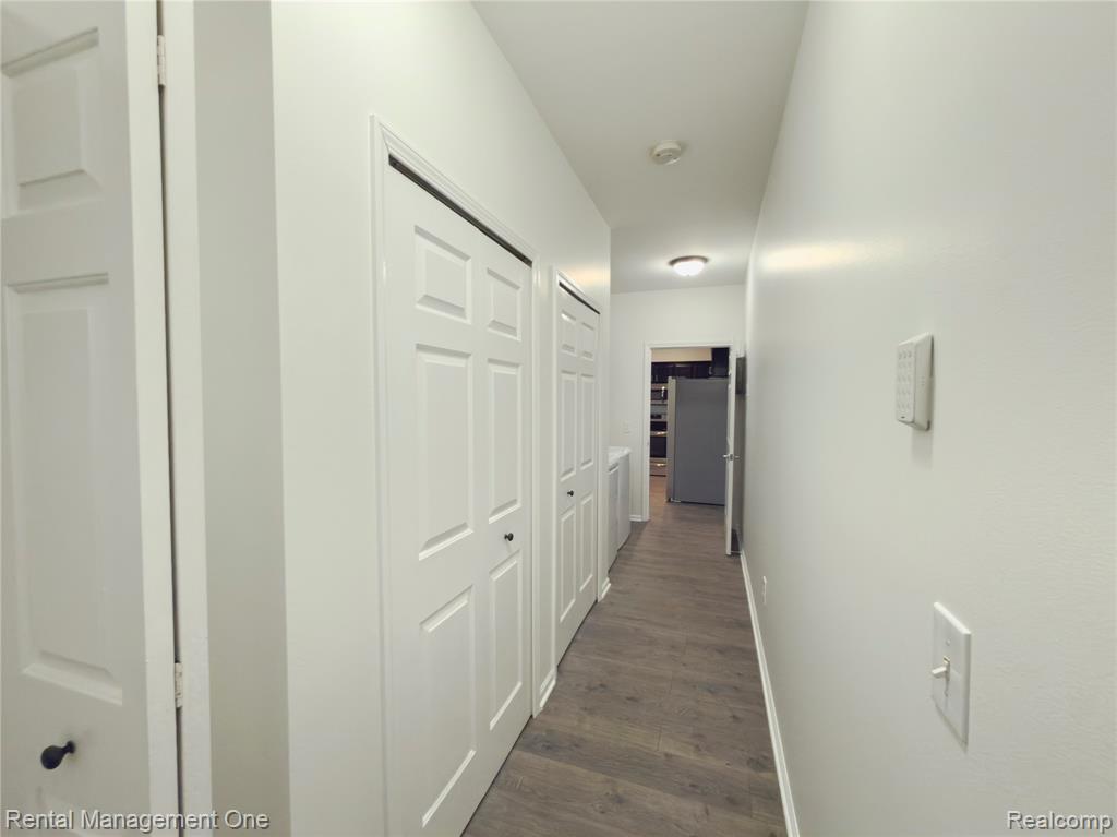 5637 Twin Oaks Drive, Sterling Heights, MI 48314 — Photo 3