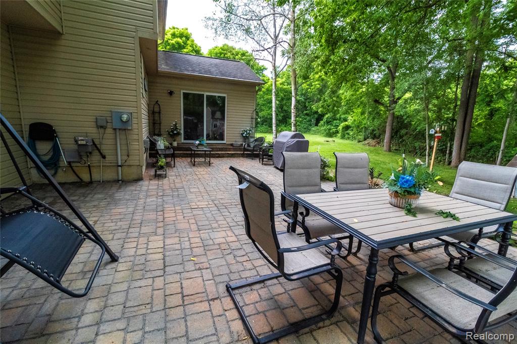 8314 Mill Pointe Court, Goodrich Vlg, MI — Photo 61