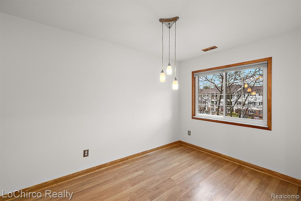 470 BALDWIN Avenue, Rochester, MI 48307 — Photo 7
