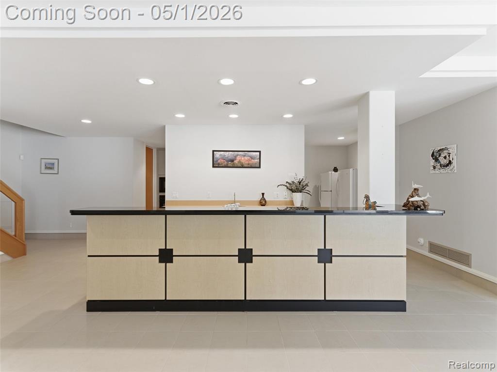 8390 Warwick Groves Court, Grand Blanc, MI 48439 — Photo 57