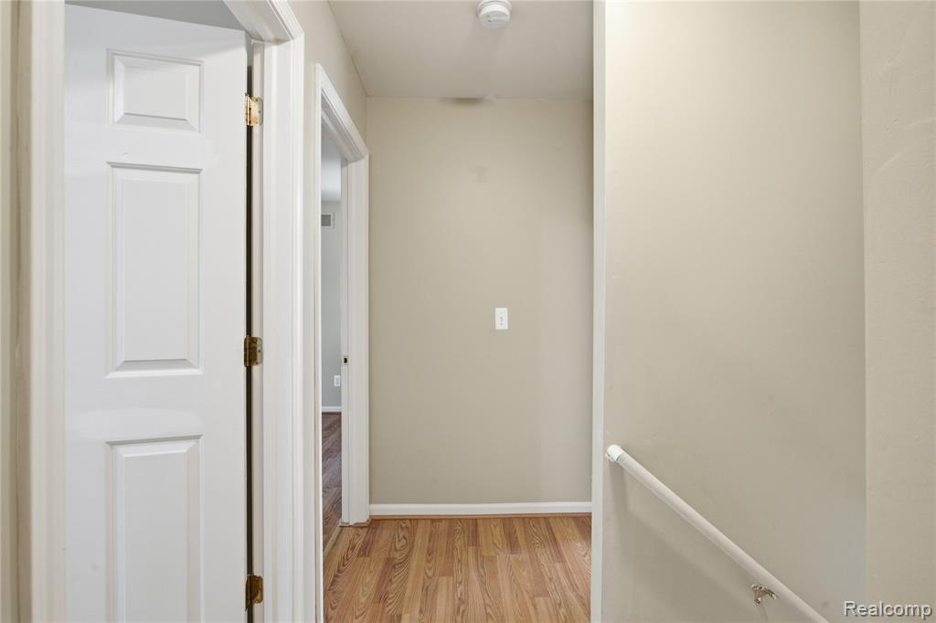 4118 Devon Road, Royal Oak, MI 48073 — Photo 15
