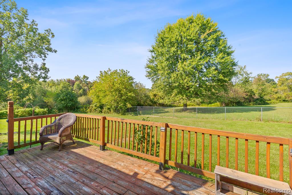 4375 WEST Street, Leonard, MI 48367 — Photo 19
