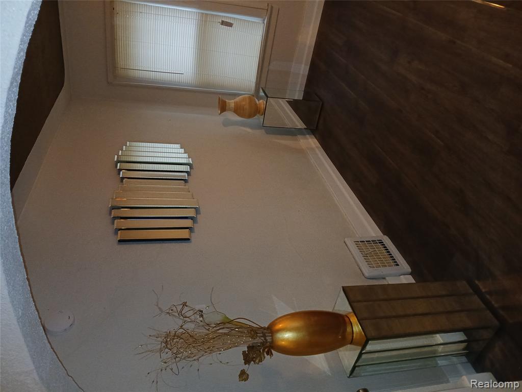 186 Mason Avenue, Norton Shores, MI 49441 — Photo 3