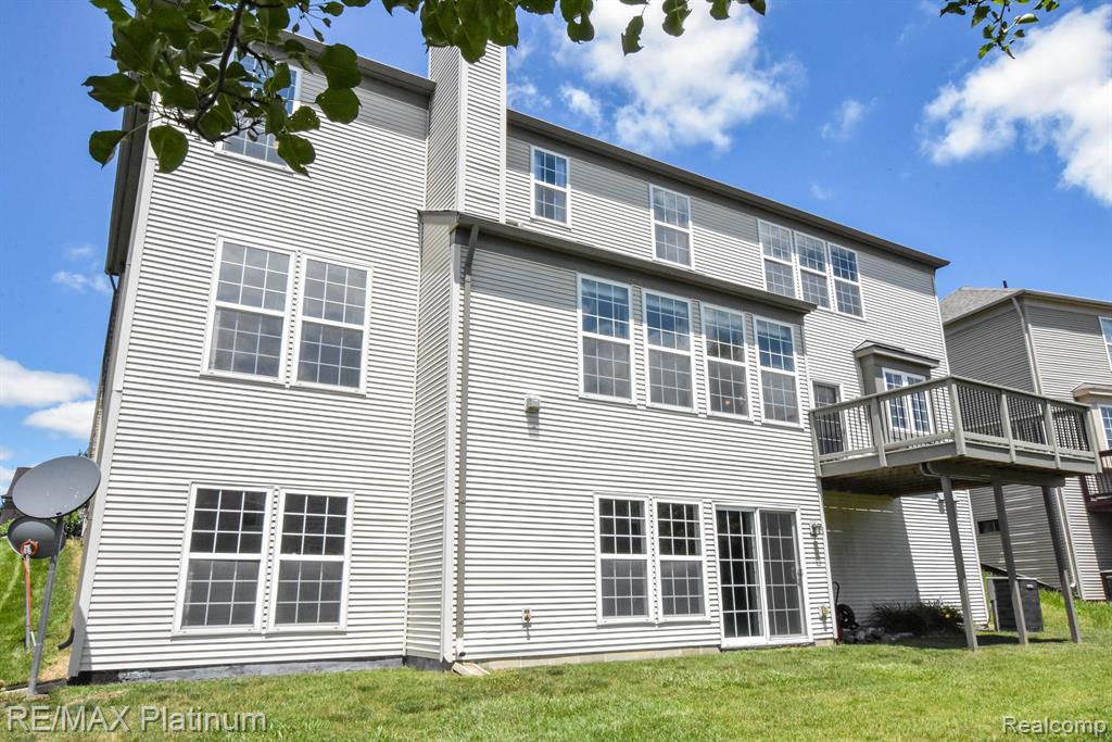 4237 MERRIMAN Loop, Howell, MI 48843 — Photo 3