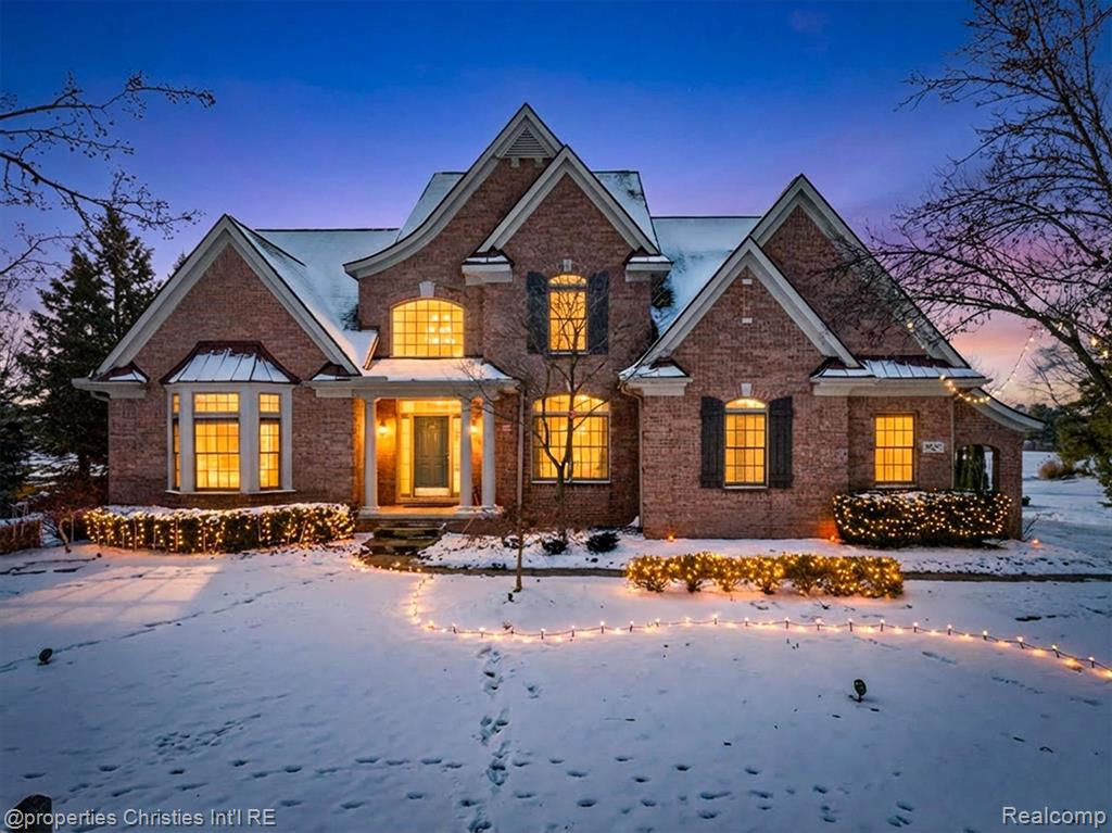 45653 TOURNAMENT Drive N, Northville, MI 48168 — front exterior