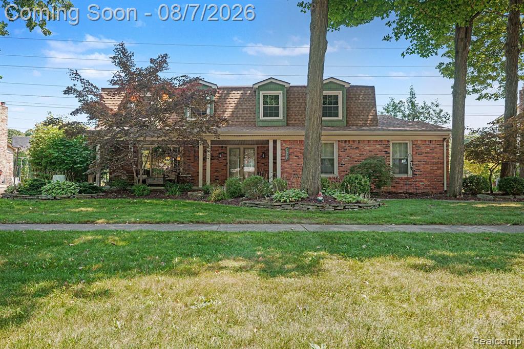47974 Ben Franklin Drive, Utica, MI 48315