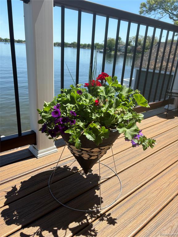 4372 Lamson Drive, Waterford, MI 48329 — Photo 47