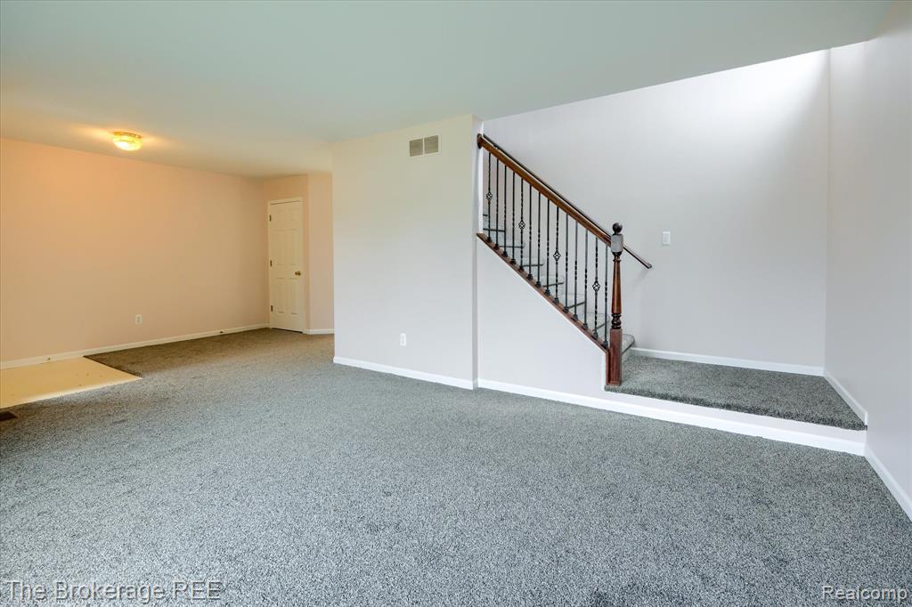 9446 Tiger Run Trail, Davison, MI 48423 — Photo 9