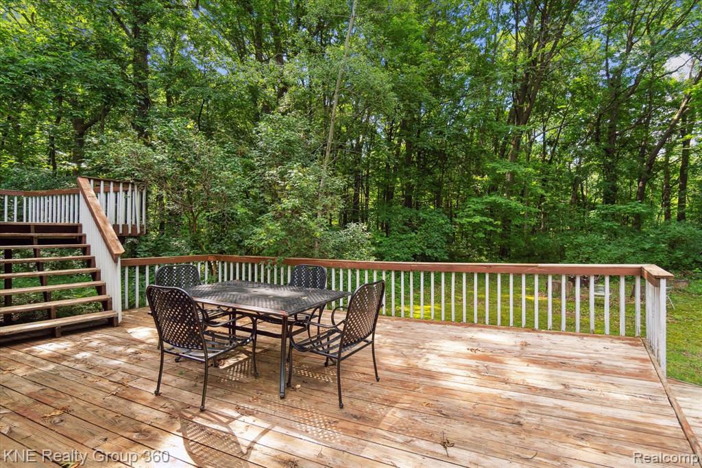 5022 Golf Club Road, Howell, MI 48843 — Photo 42