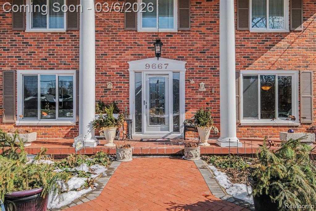 9667 Burning Tree Drive, Grand Blanc, MI 48439 — Photo 5
