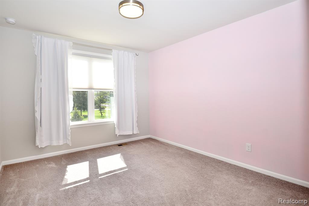 31010 TREMONT Lane, Franklin, MI 48025 — Photo 33