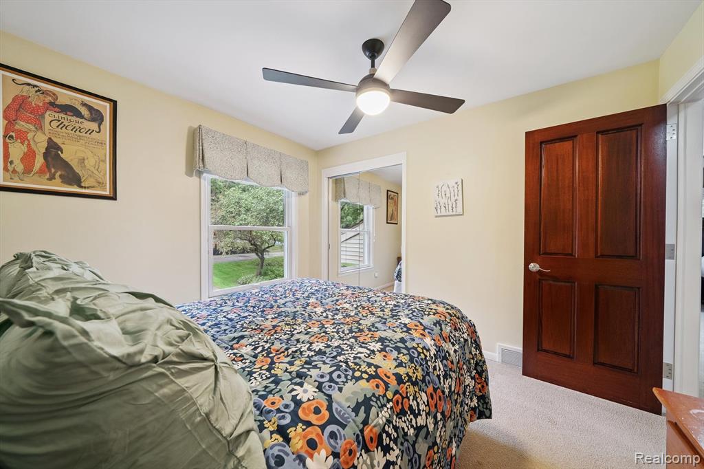 425 Kendry Avenue, Bloomfield Hills, MI 48302 — Photo 29