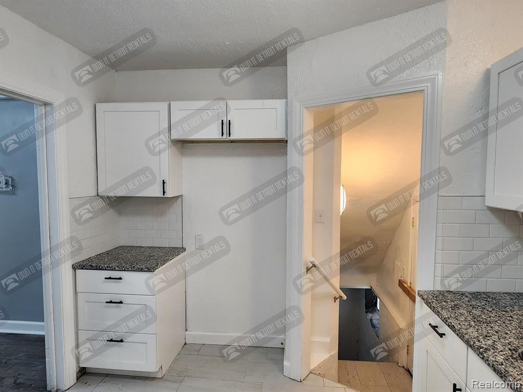 13944 Mansfield Street, Detroit, MI 48227 — Photo 16