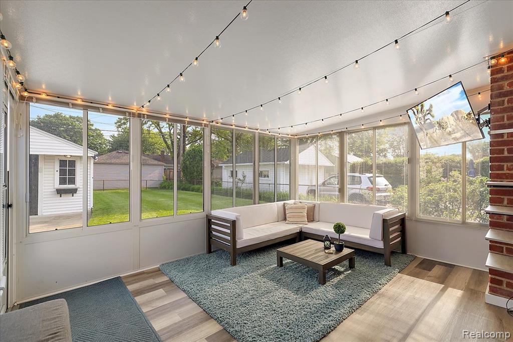 436 W Sunnybrook Drive, Royal Oak, MI 48073 — Photo 30