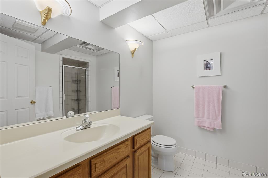 9210 Newburgh Road, Livonia, MI 48150 — Photo 15