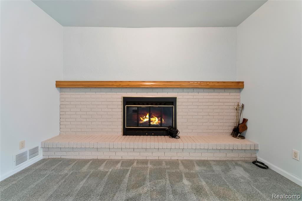 8887 Clark Road, Clarkston, MI — Photo 12