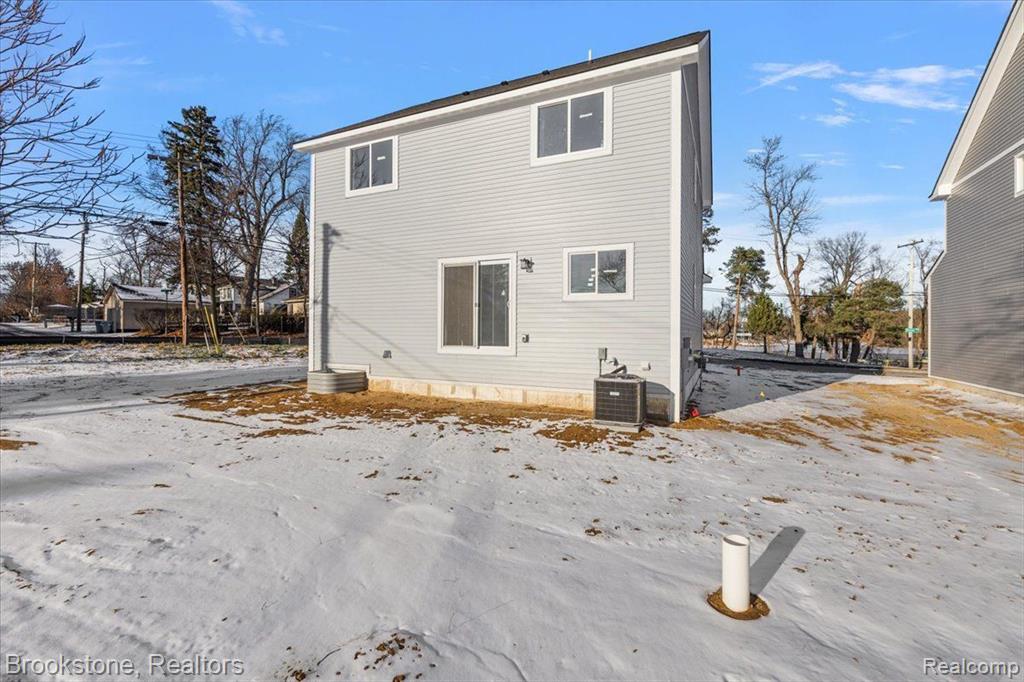 4319 Major Avenue, Waterford, MI 48329 — Photo 26