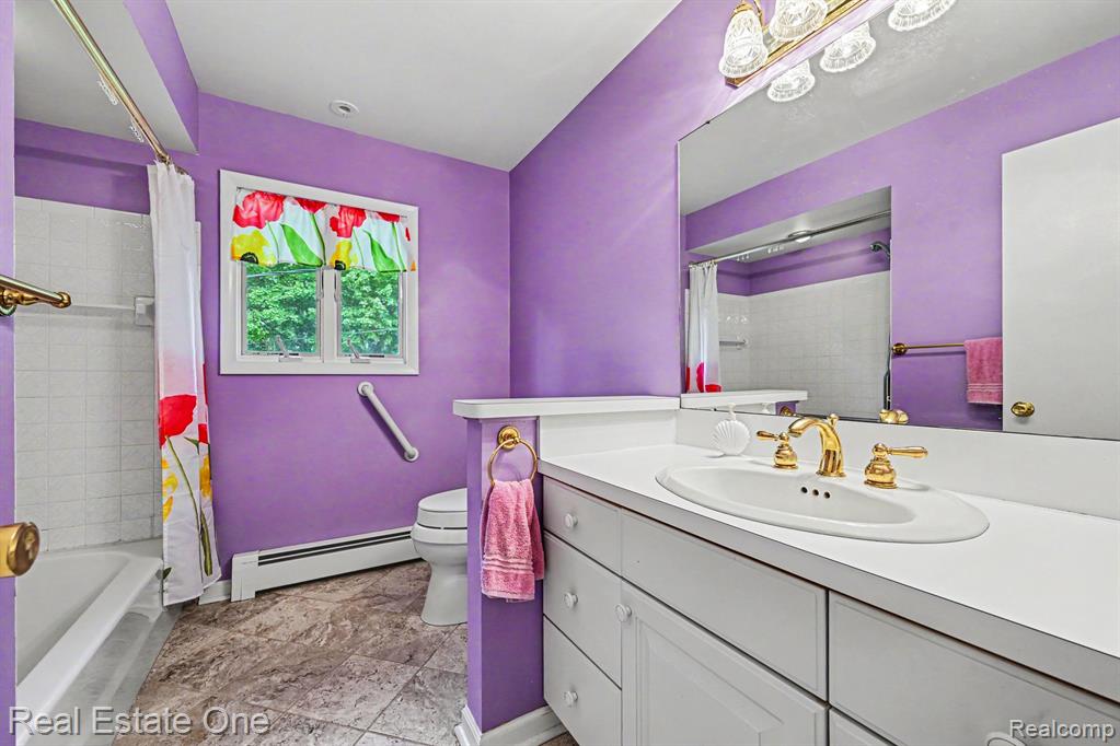 8780 Big Lake Road, Clarkston, MI — Photo 20