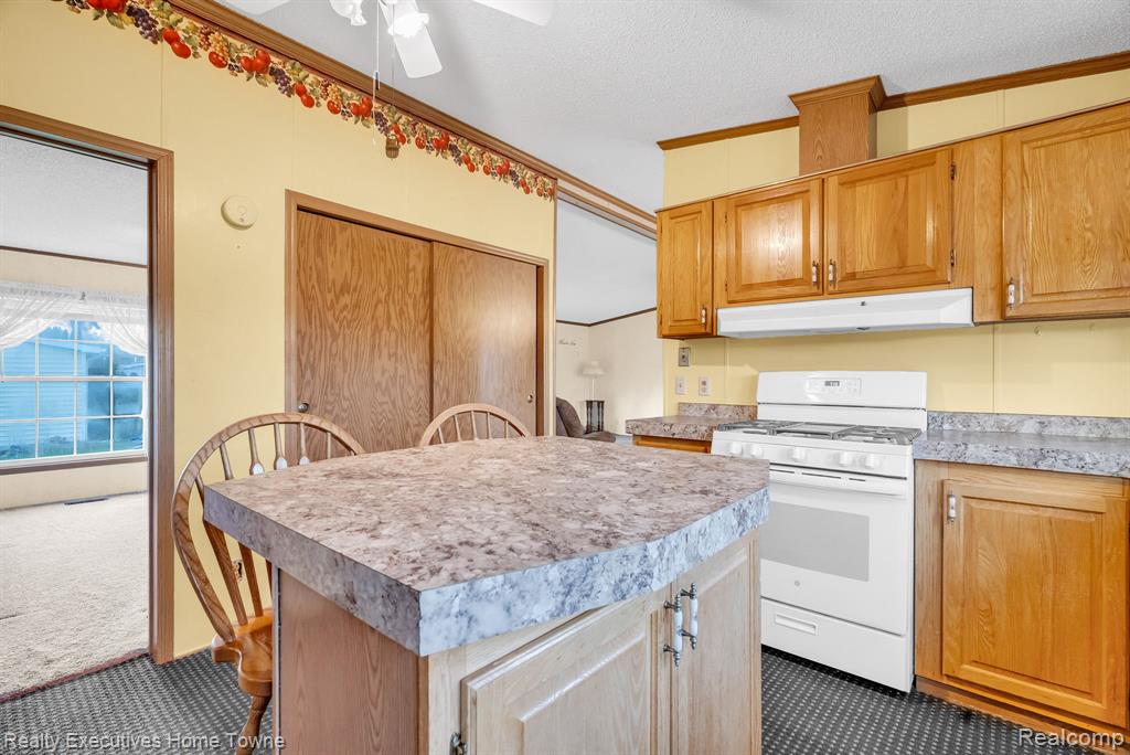 4333 24th Avenue, 80, Fort Gratiot, MI 48059 — Photo 15