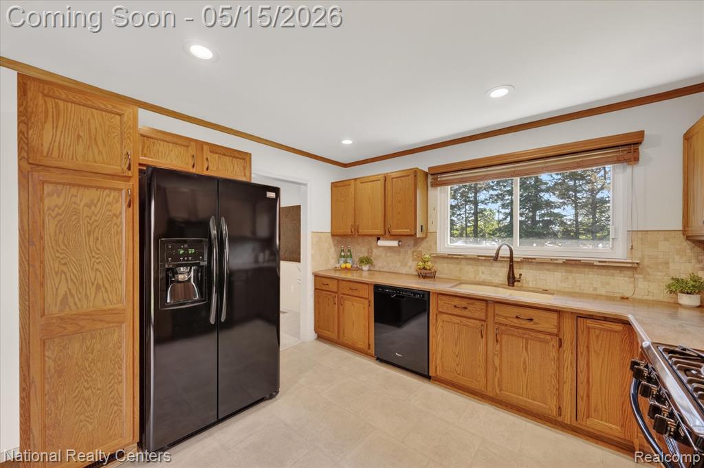 5903 Beaufort Drive, Canton, MI 48187 — Photo 16