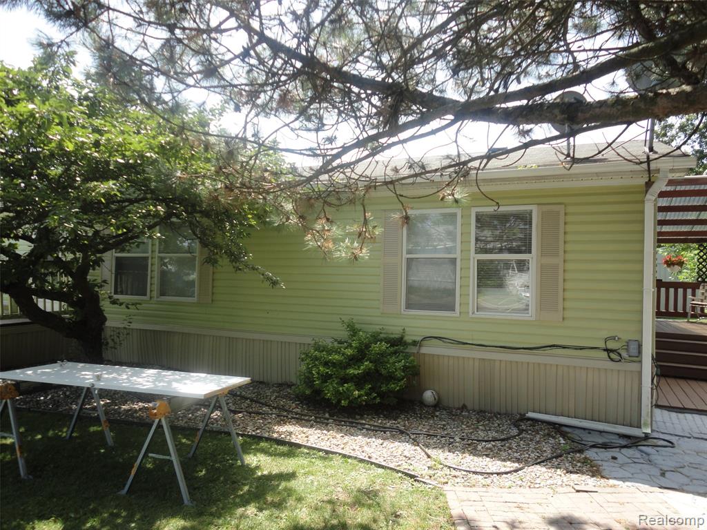 141 Concord, Adrian, MI 49221 — Photo 18