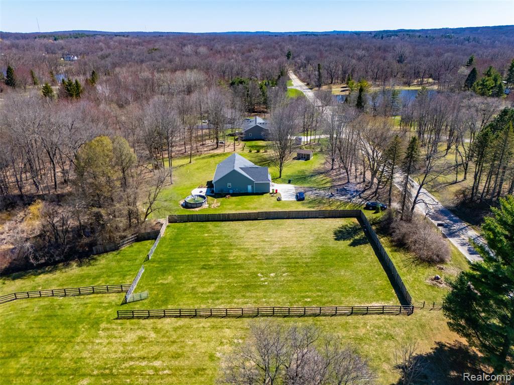 8636 Tindall Road, Davisburg, MI 48350 — Photo 57