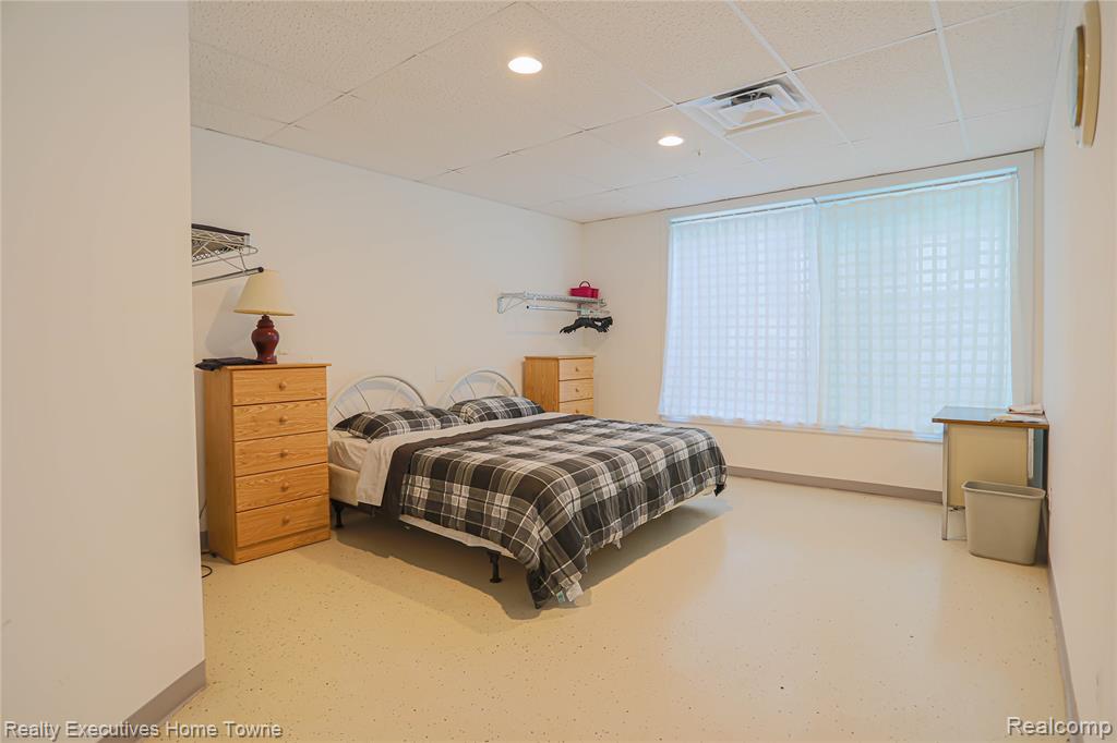 9334 River Road, Algonac, MI, 48001