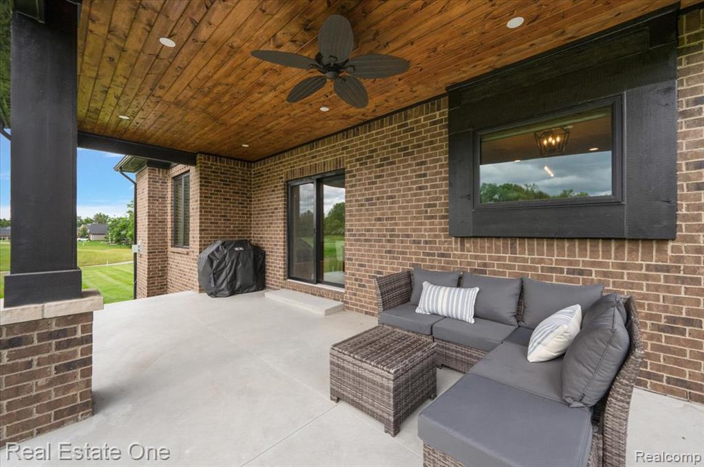 1721 Royal Birkdale Drive, Oxford, MI 48371 — Photo 41