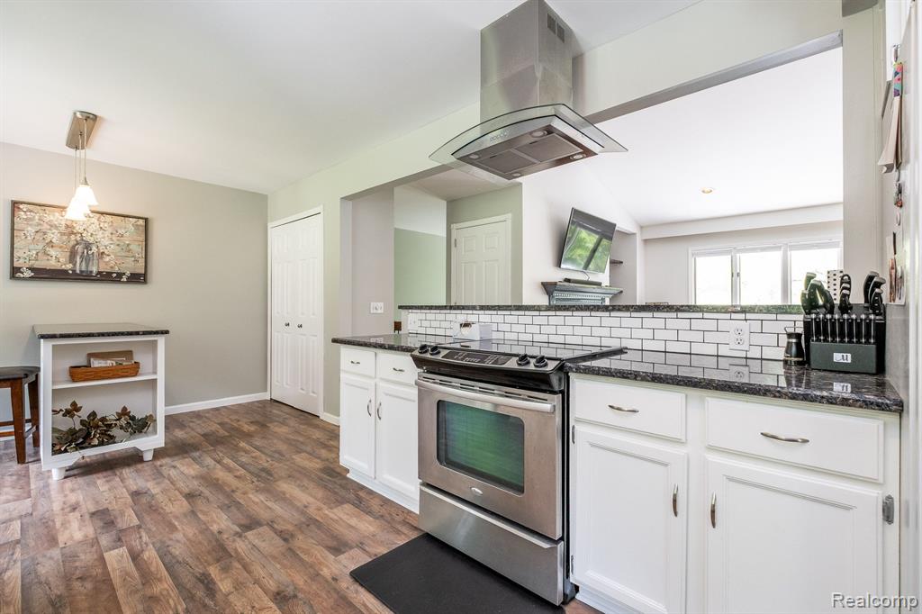 11207 PATTY ANN Lane, Romeo, MI 48065 — Photo 17