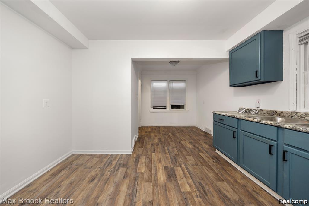 17187 Ferguson Street - Photo 4