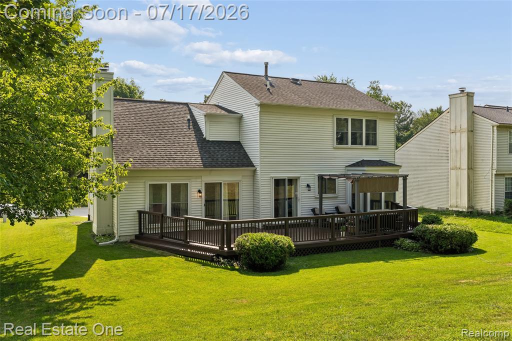 763 Whitney Drive, Rochester Hills, MI 48307 — Photo 28