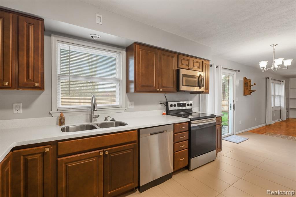 6106 Willow Highway, Grand Ledge, MI 48837 — Photo 20