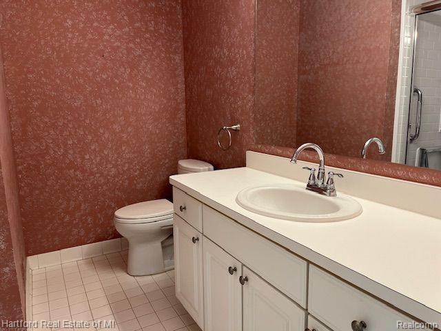 395 WOODVALE Drive, Walled Lake, MI 48390 — Photo 20