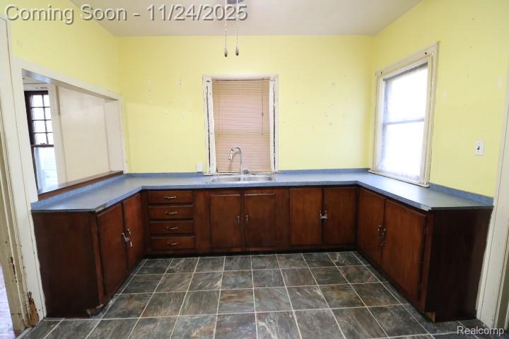 805 N Linn Street, Bay City, MI 48706 — Photo 7