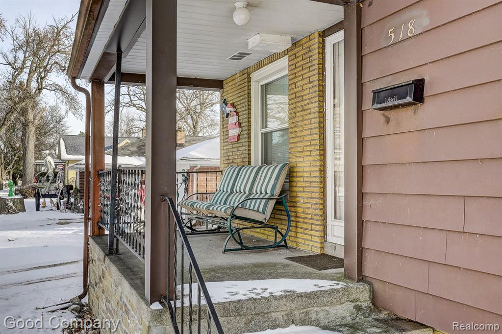 518 E Maxlow Avenue, Hazel Park, MI 48030 — Photo 39