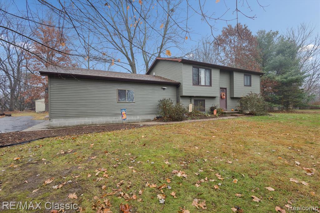 5594 Harper Road, Holt, MI 48842 — Photo 2
