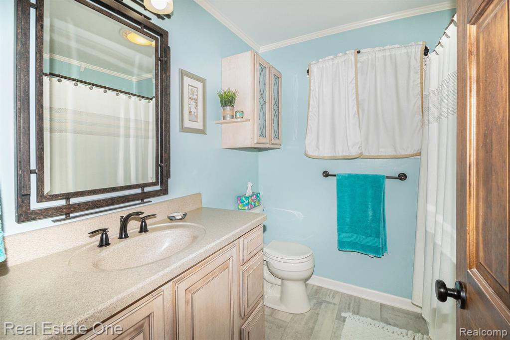 7529 BISHOP Road, Brighton, MI 48116 — Photo 13