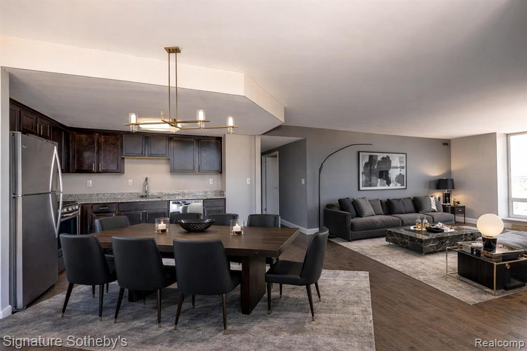 250 E Harbortown Drive, 703, Detroit, MI 48207 — Photo 16