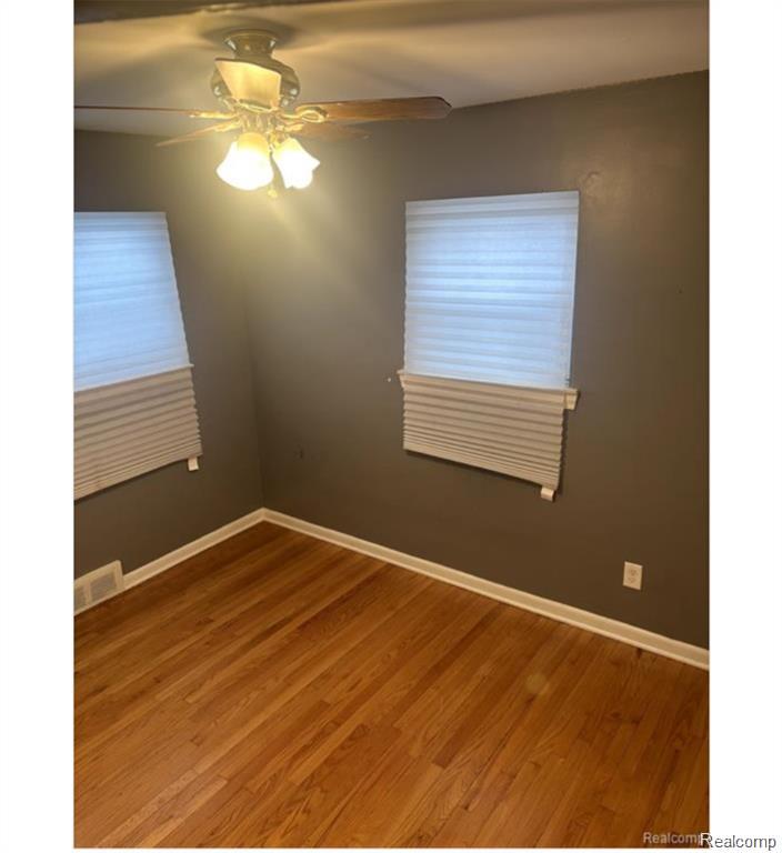 25146 WAGNER Avenue, Warren, MI 48089 — Photo 4