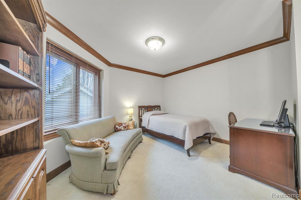 37799 SIENA Drive, Farmington Hills, MI 48331 — Photo 24