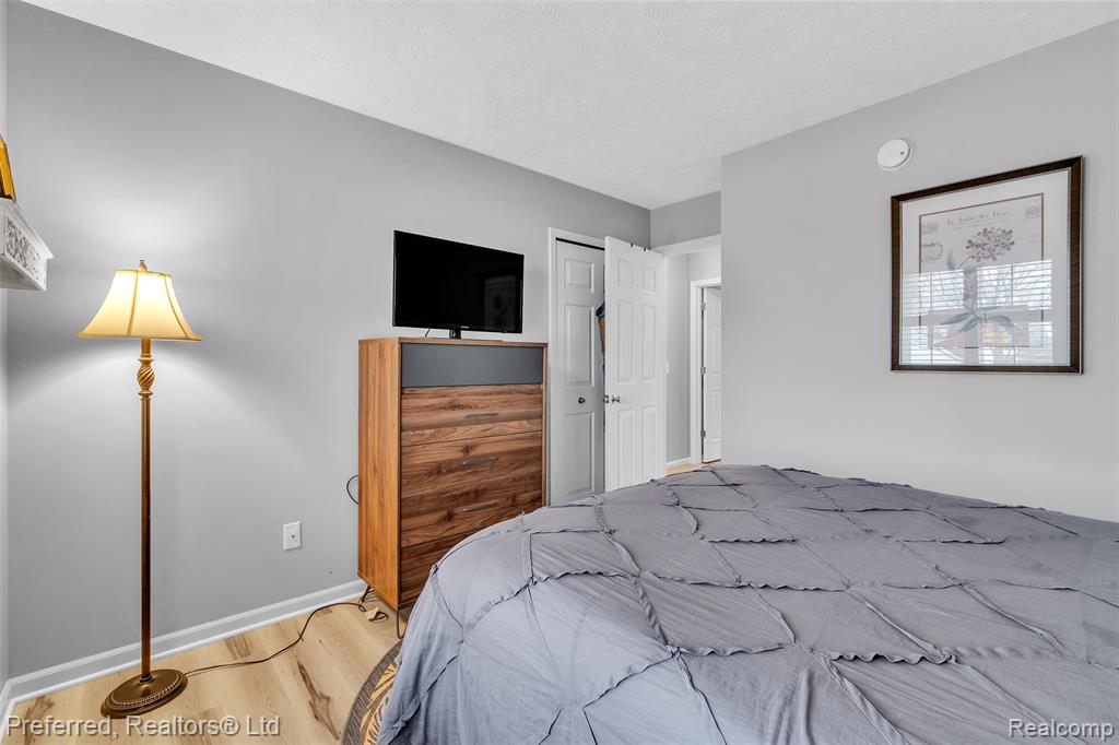 77 Sedum, Howell, MI 48843 — Photo 25
