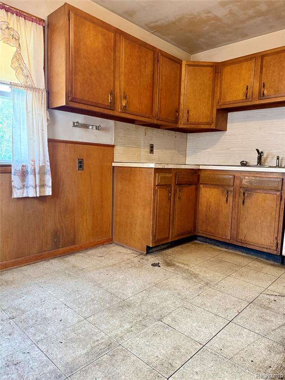 564 Ford Boulevard, Lincoln Park, MI 48146 — Photo 6
