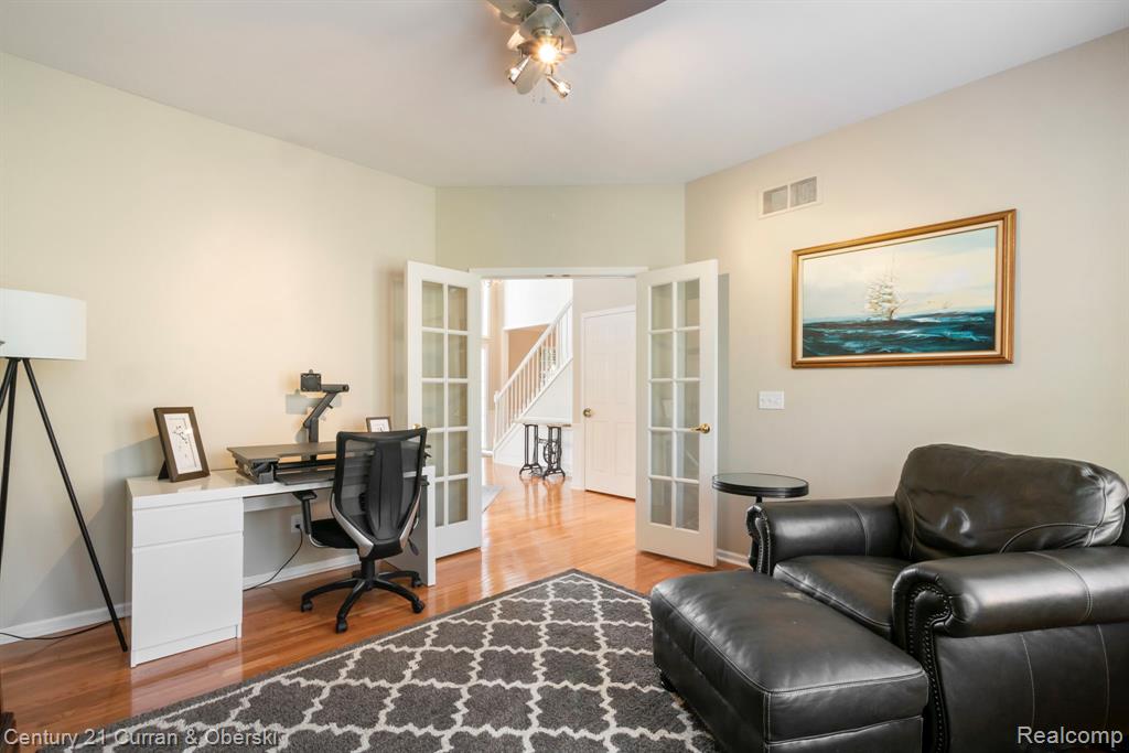 48742 Tanglewood Drive, Macomb, MI 48044 — Photo 36
