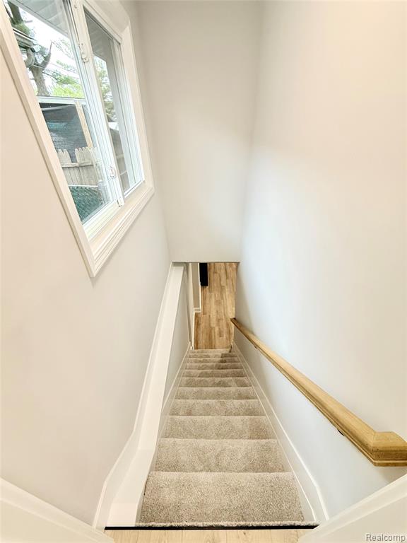 21805 Downing Street, Saint Clair Shores, MI 48080 — Photo 29