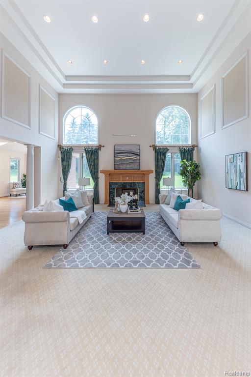 5003 HICKORY POINTE Drive, Orchard Lake Village, MI 48323 — Photo 19