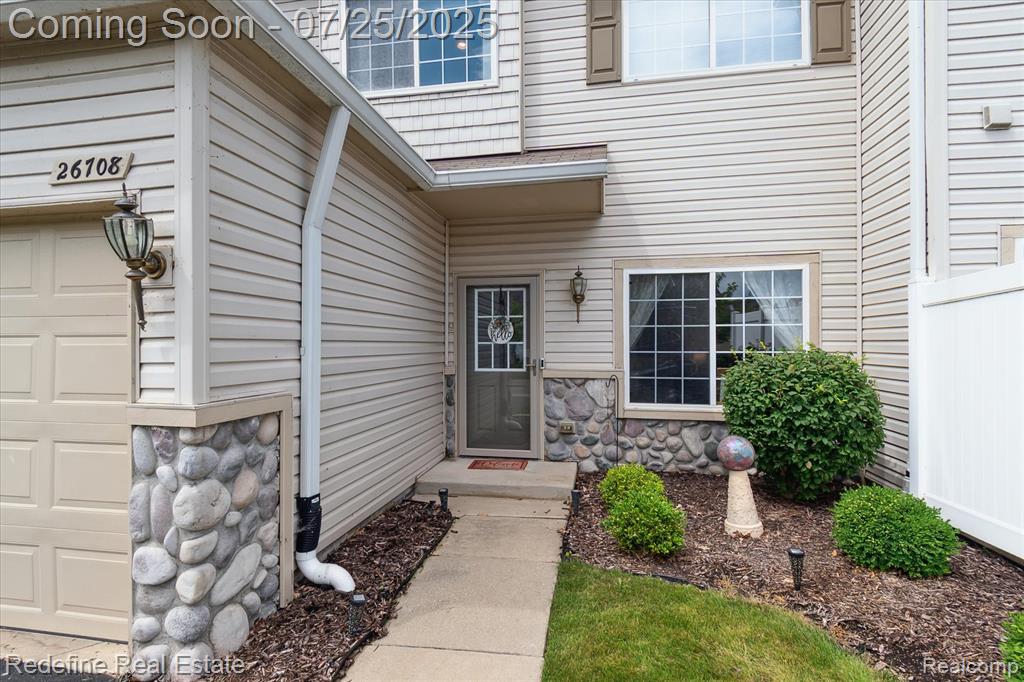 26708 Ashton Drive, Woodhaven, MI 48183 — Photo 6