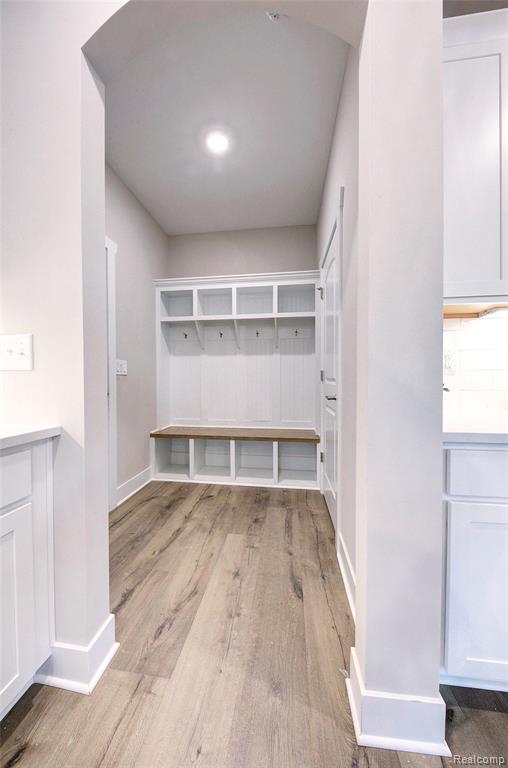 513 Round Rock Drive, Howell, MI 48843 — Photo 11