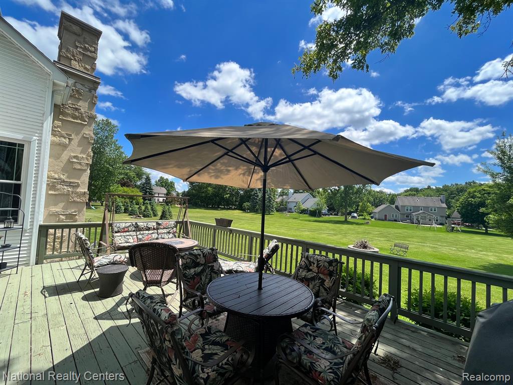 4952 STILLMEADOW Drive, Howell, MI 48843 — Photo 4