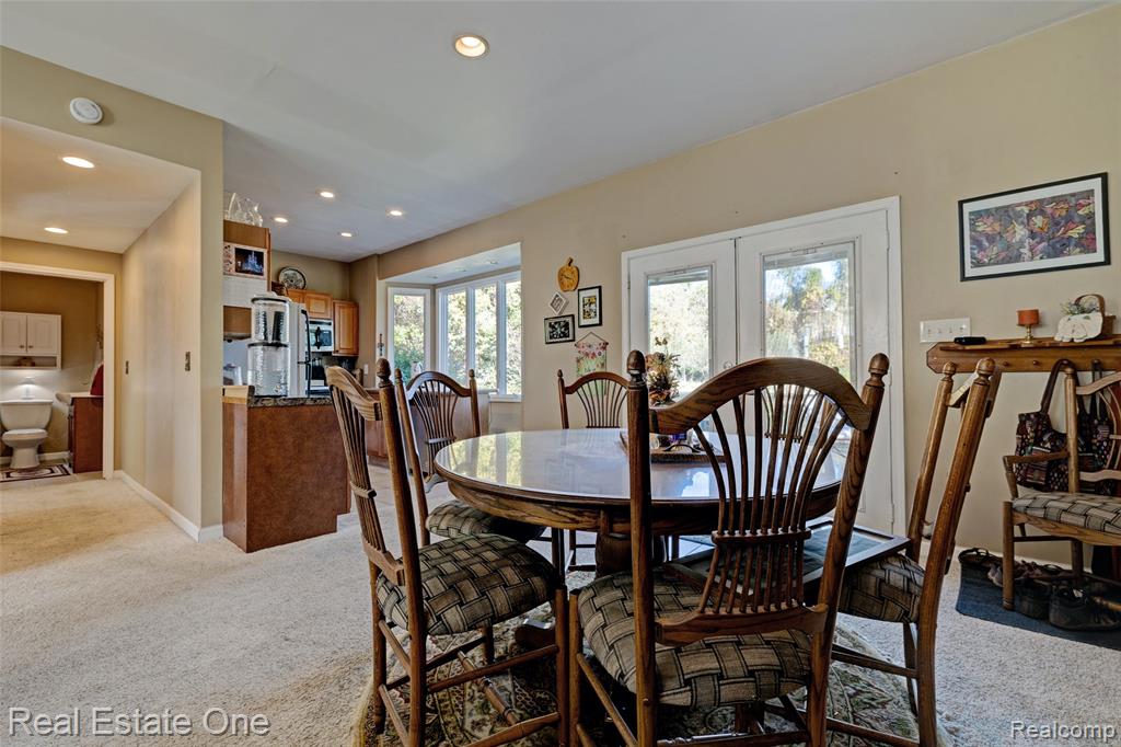 2444 Ray Road, Oxford, MI 48370 — Photo 5